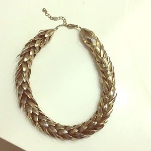 leaf- shaped necklace
